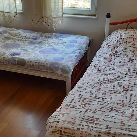 Zeytinada Ve Gözleme