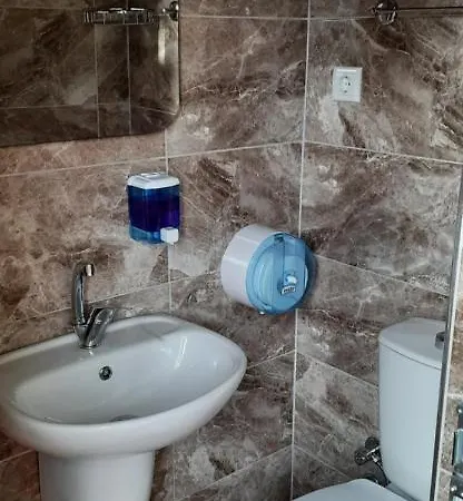 Zeytinada Ve Goezleme Albergue