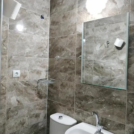 Zeytinada Ve Goezleme Albergue